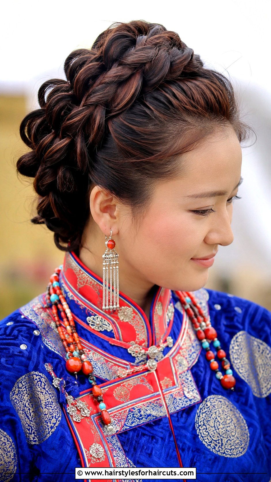 Mongolian Loop Braid Updo - 25 mongolian hairstyles - 25 mongolian hairstyles