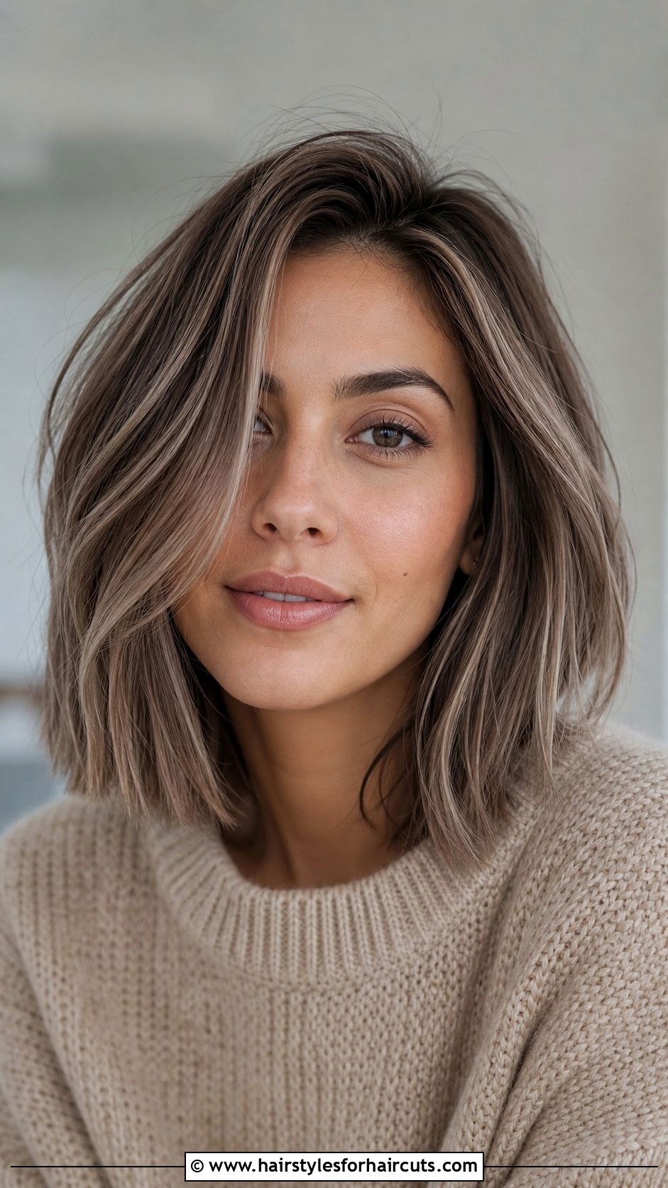Mushroom Brown Highlights On Lob - 25 highlight hairstyles for brown hair - 25 highlight hairstyles for brown hair