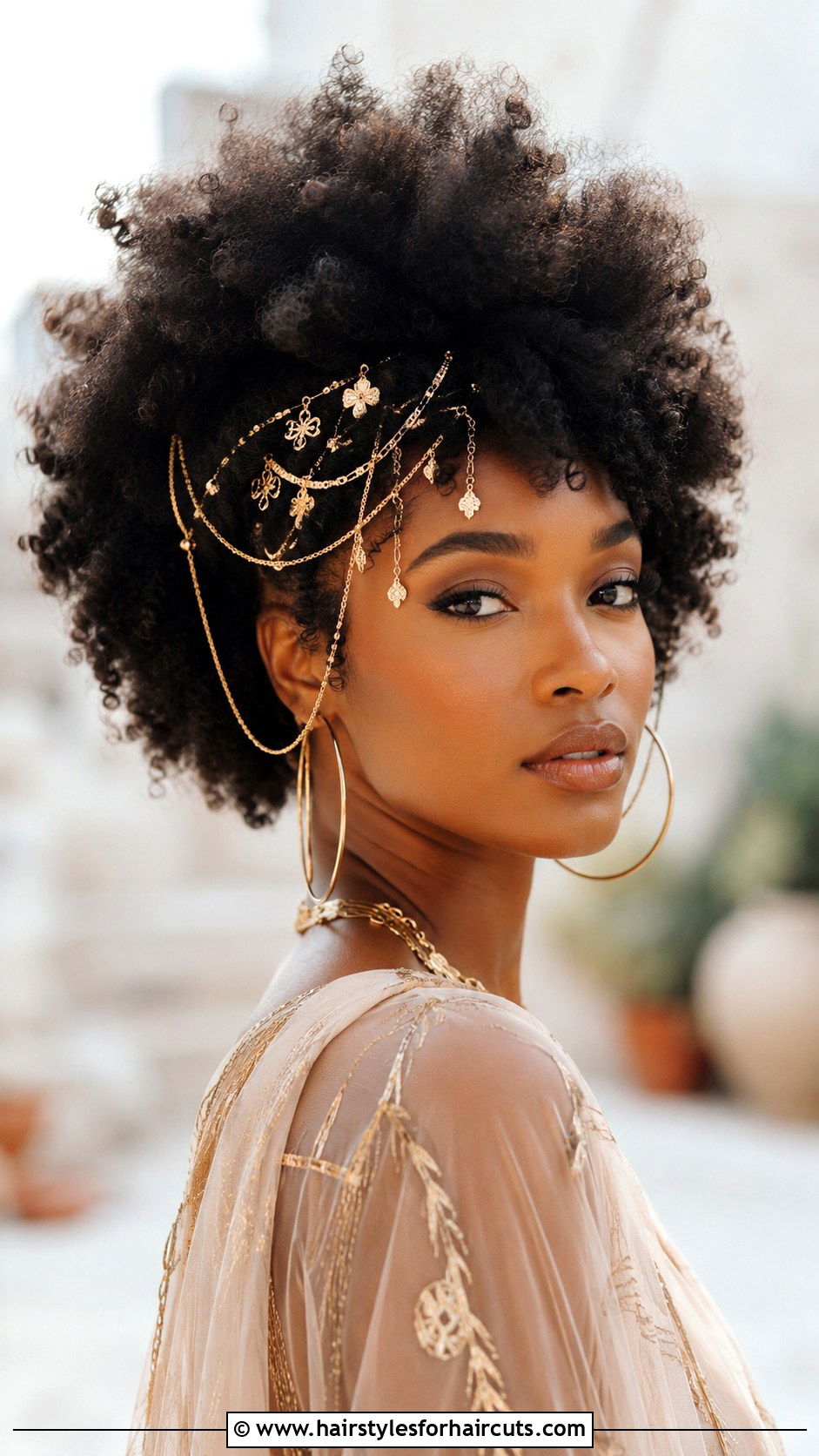 Natural Afro With Bohemian Hair Chains - 25 bohemian hairstyles for black hair - 25 bohemian hairstyles for black hair
