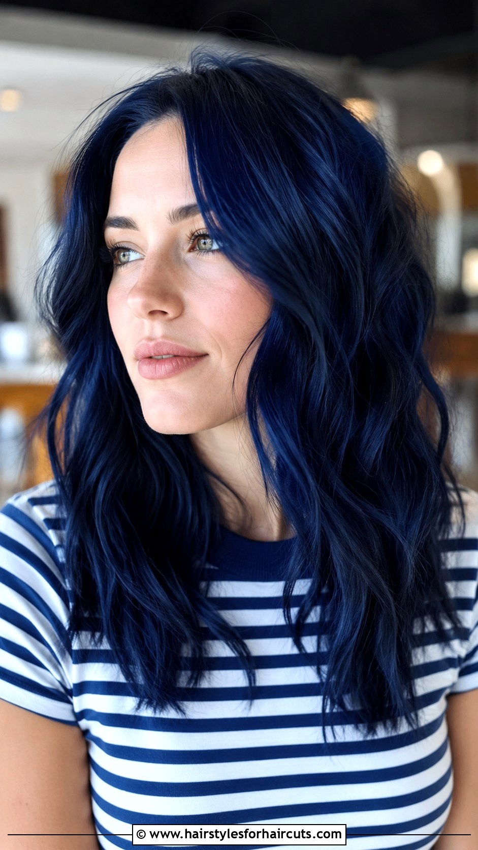 Navy Blue Wavy Hair - 25 dark blue hairstyles - 25 dark blue hairstyles