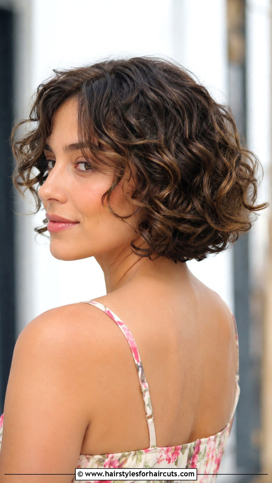 Neck Length Curly Haircut For Thin Hair - 25 haircuts for curly thin hair - 25 haircuts for curly thin hair