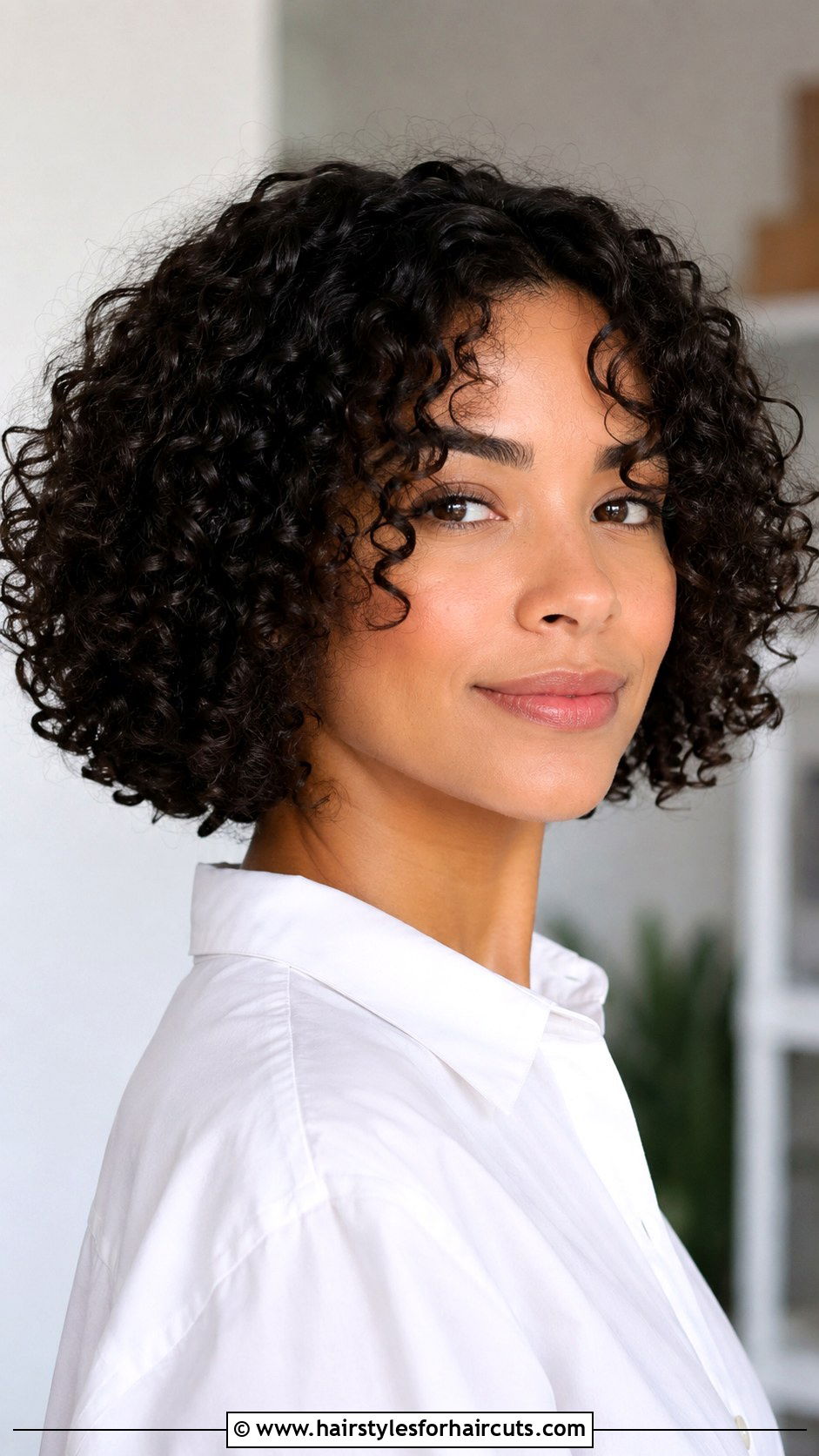 Neck Length Curly Lob - 25 best haircuts for 3b curly hair - 25 best haircuts for 3b curly hair