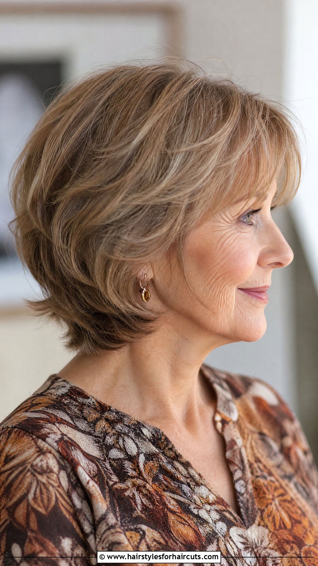 Neck Length Layered Cut for Elderly Women - 25 hairstyles for elderly women - 25 hairstyles for elderly women