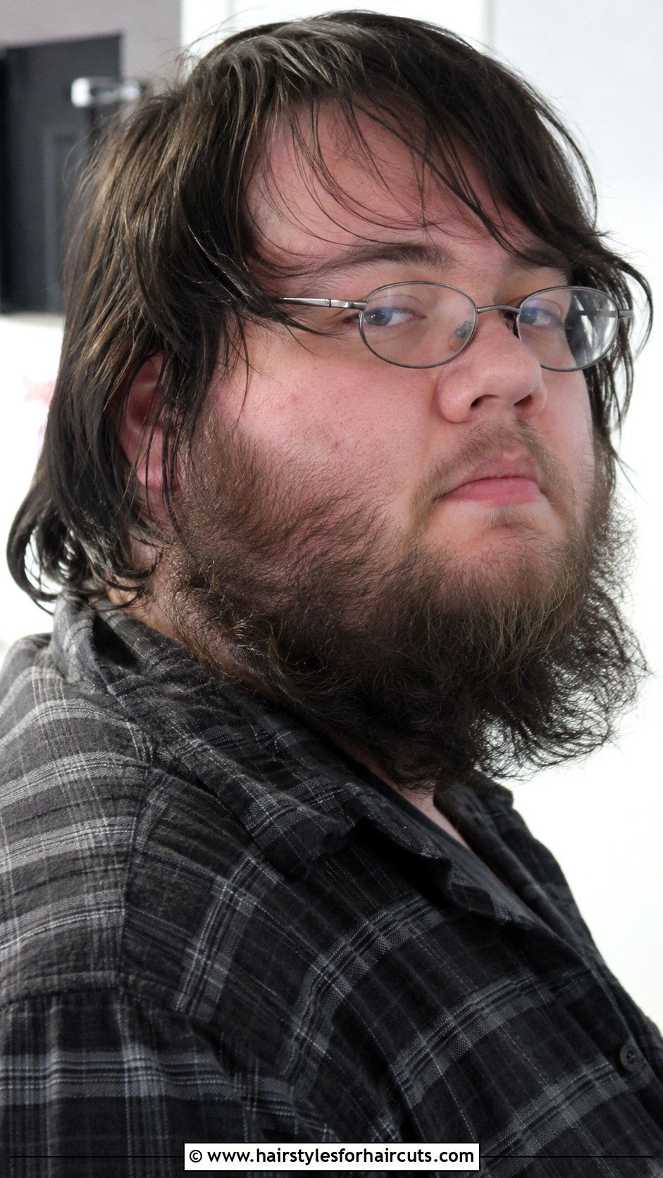 Neckbeard Haircut - 25 cursed haircuts - 25 cursed haircuts