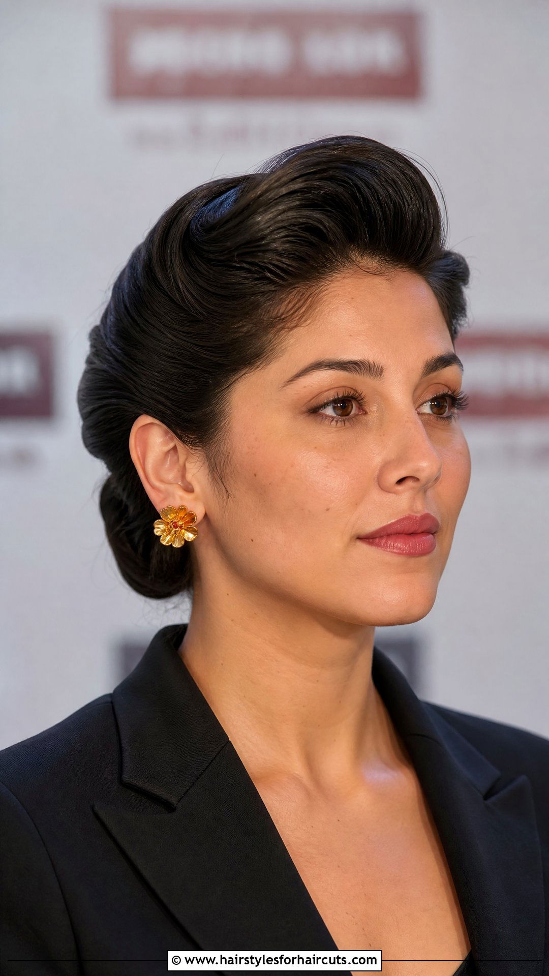 Pachuca Ducktail Updo - 25 pachuca hairstyles - 25 pachuca hairstyles