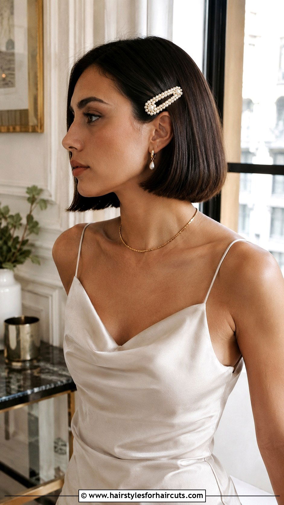 Pearl Barrette Bob Haircut - 25 barrette hairstyles short hair - 25 barrette hairstyles short hair