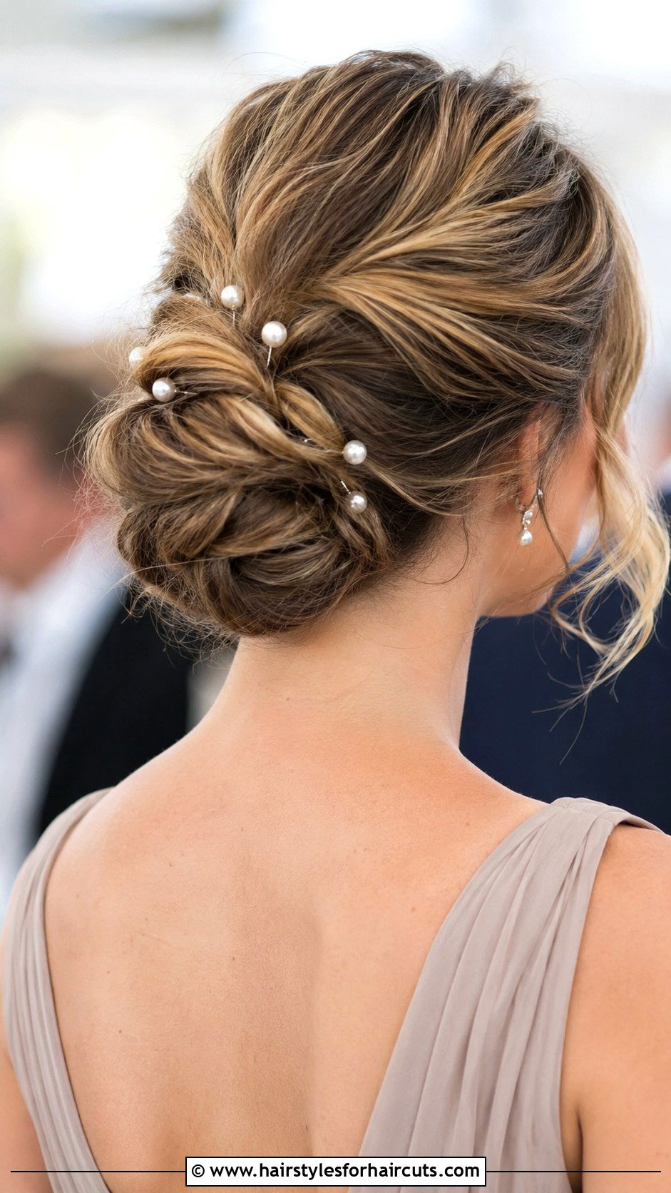Pearl Pinned Updo For Short Hair - 25 bridesmaid updo hairstyles for short hair - 25 bridesmaid updo hairstyles for short hair