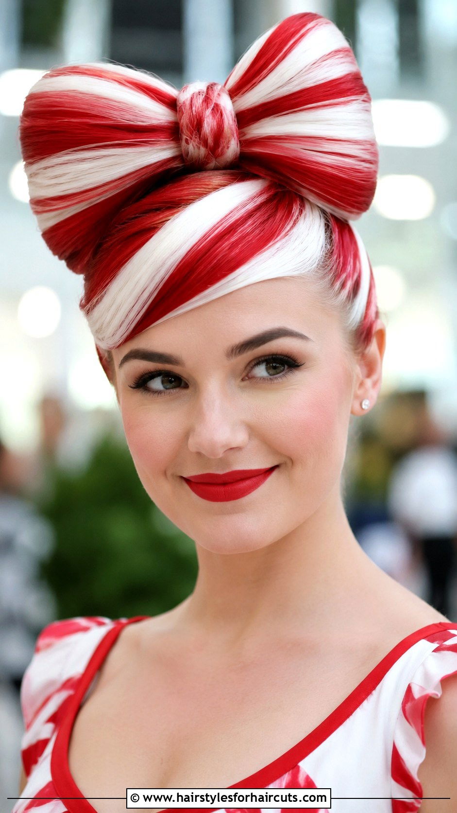 Peppermint Swirl Hair Bow - 25 candy cane hairstyles - 25 candy cane hairstyles