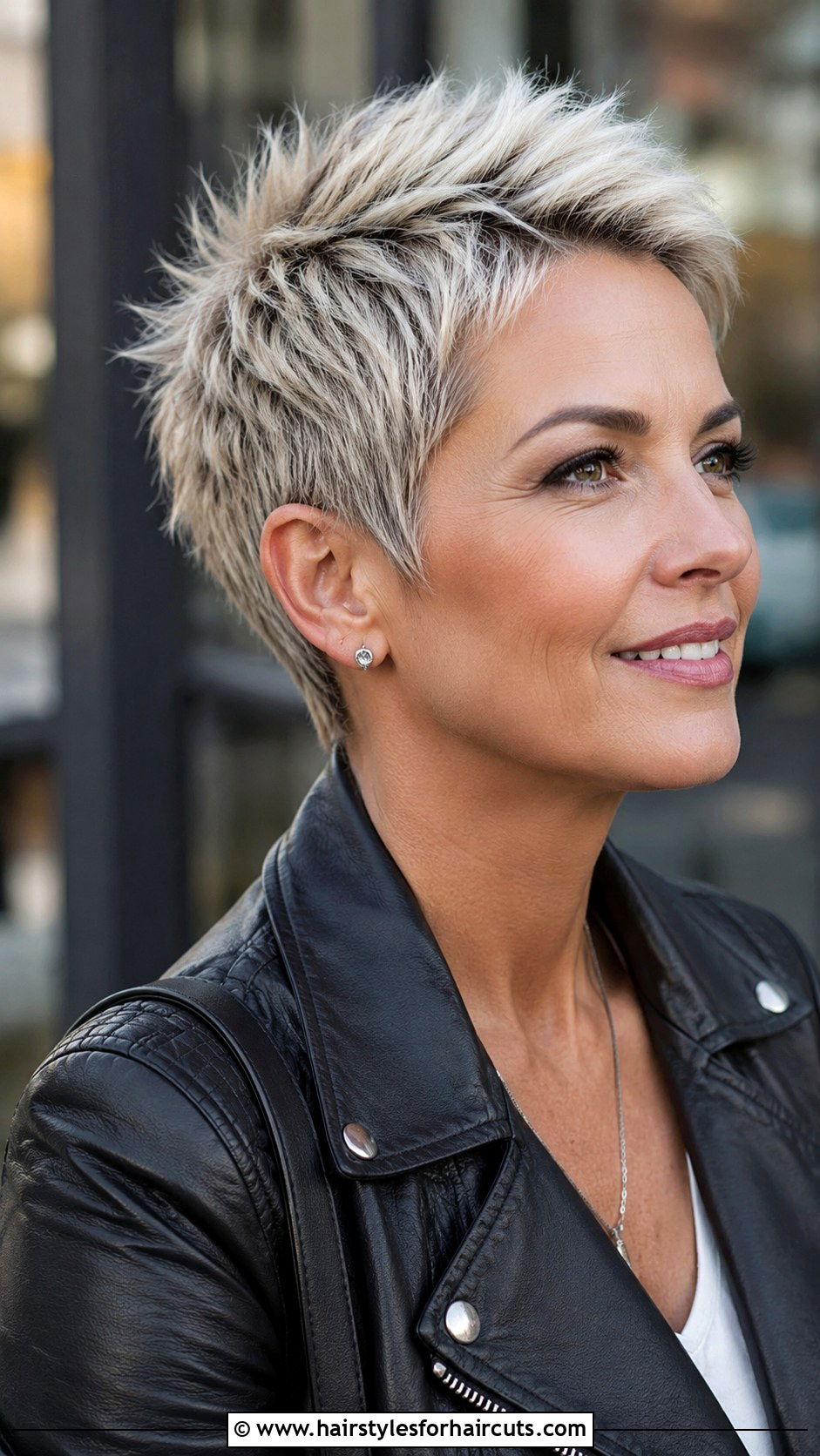 Piecey Pixie - 25 fine hair hairstyles for over 60 - 25 fine hair hairstyles for over 60