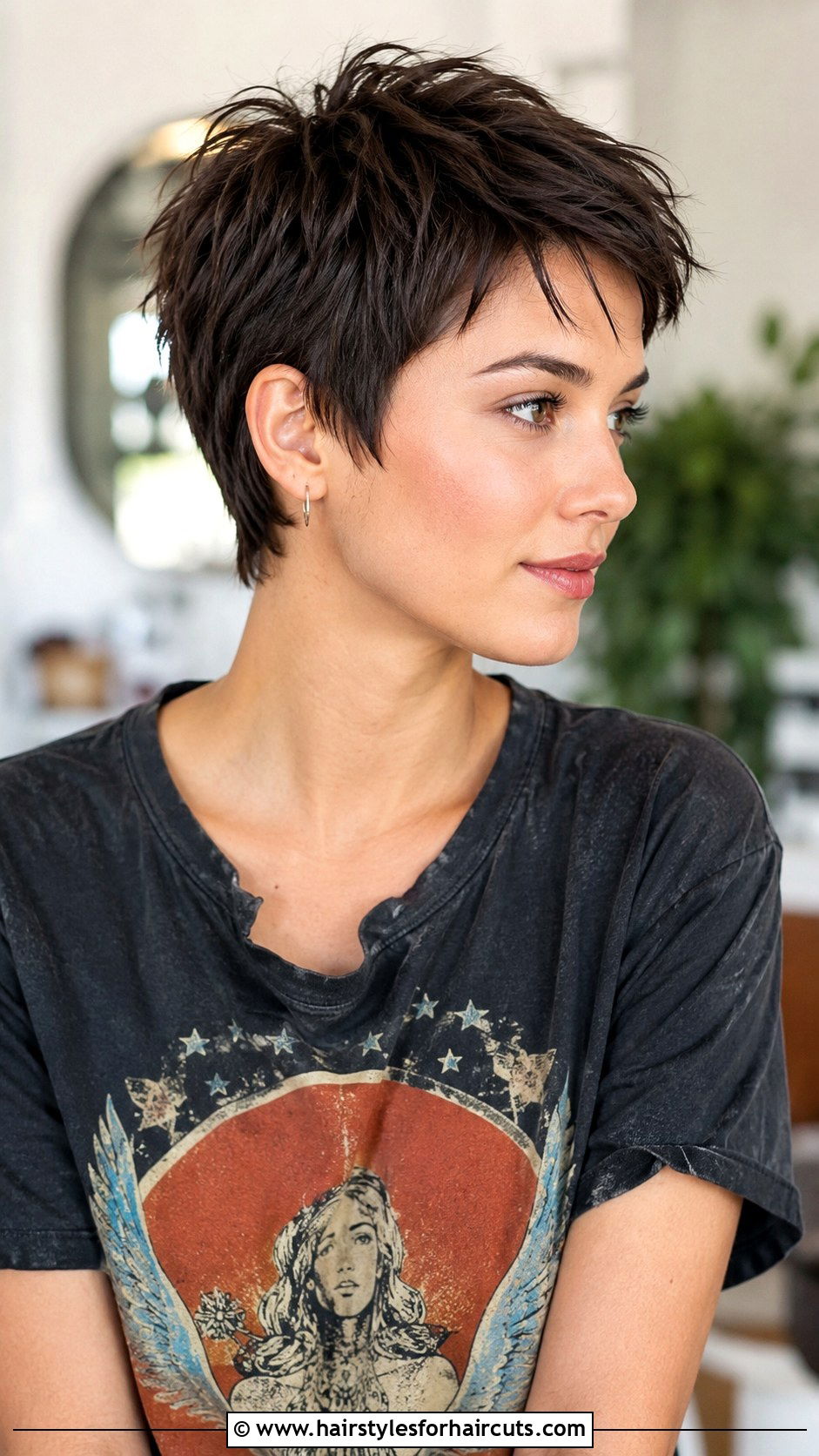 Piecey Pixie Haircut - 25 haircuts bend oregon - 25 haircuts bend oregon
