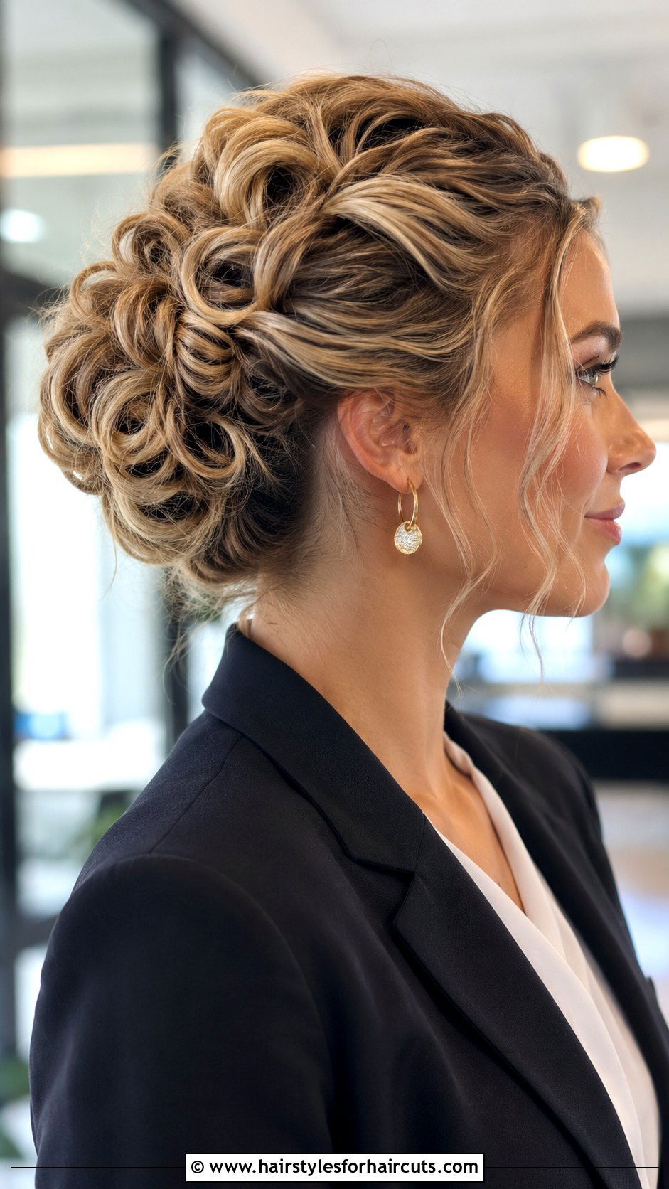 Pin Curl Bun - 25 pin curls hairstyles - 25 pin curls hairstyles