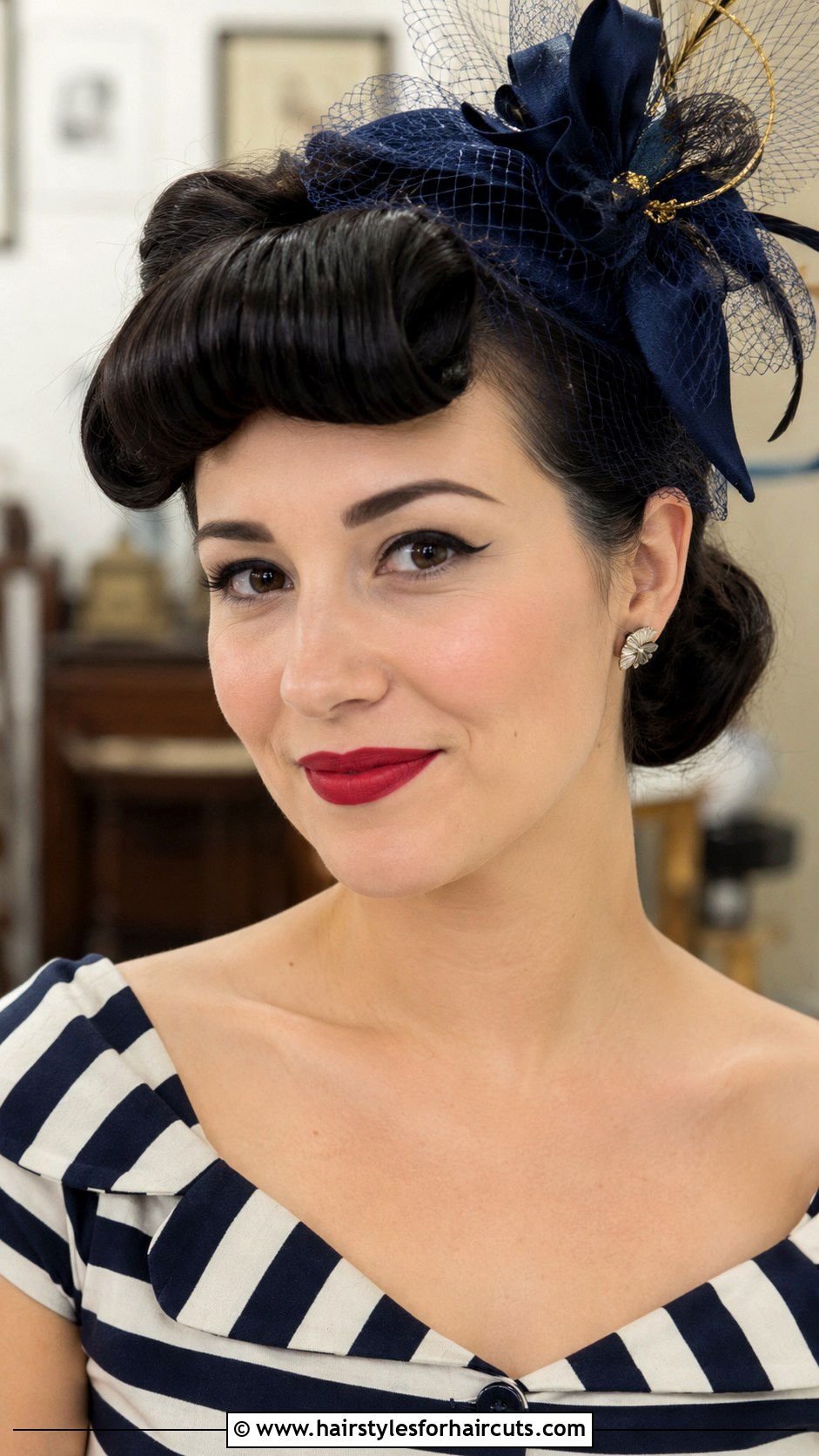 Pin Up Bangs Fascinator - 25 fascinator hairstyles - 25 fascinator hairstyles