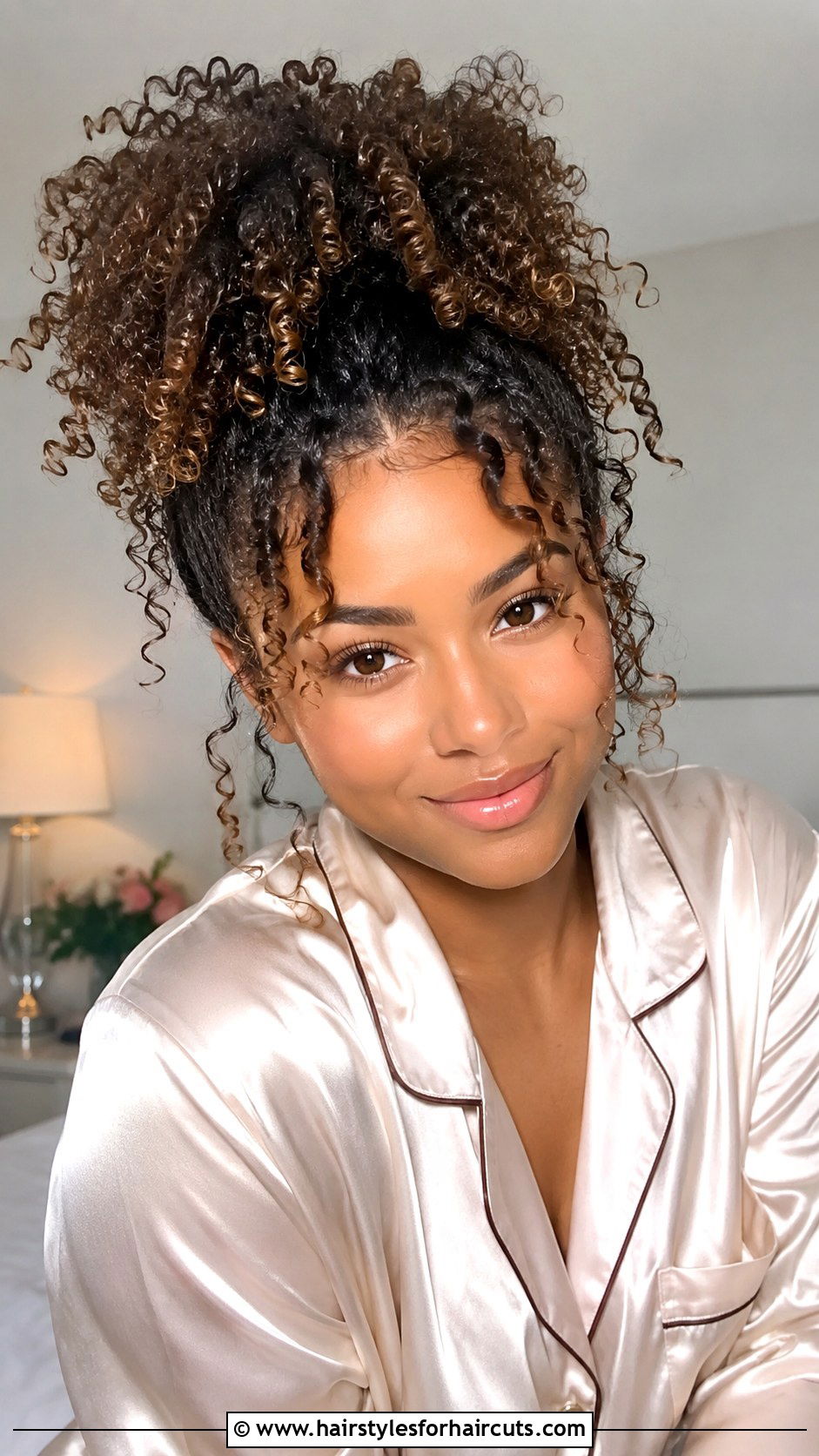 Pineapple Updo Curly Hair - 25 curly hair hairstyles for women - 25 curly hair hairstyles for women