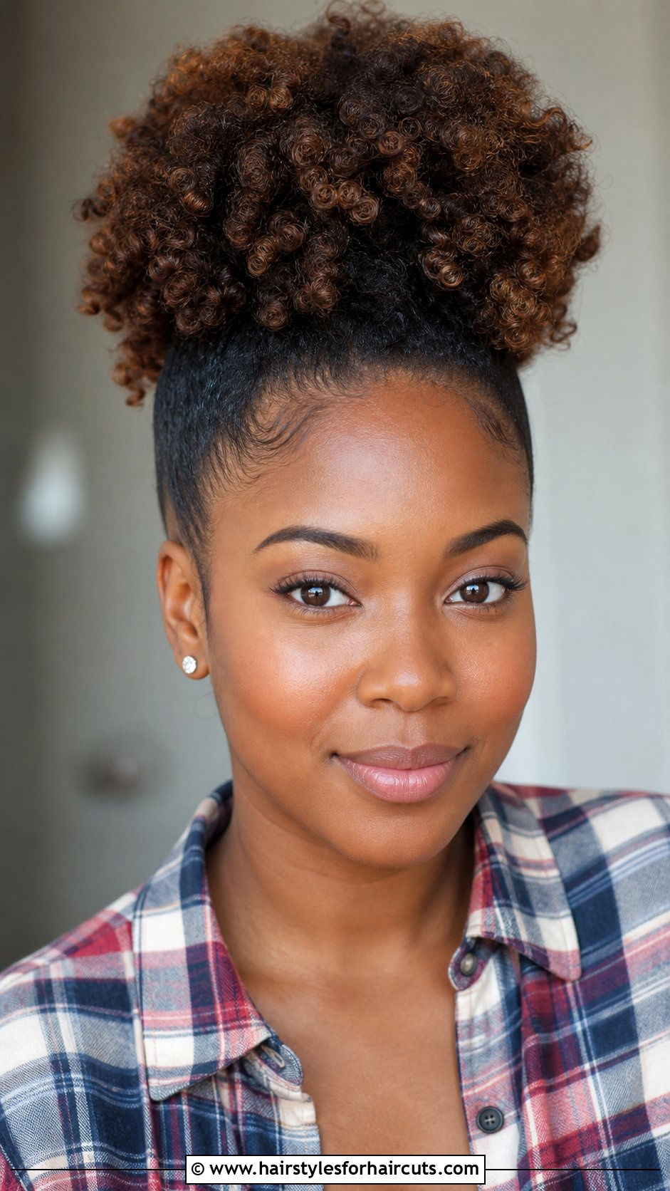 Pineapple Updo For Curls - 25 christmas hairstyles for black hair - 25 christmas hairstyles for black hair