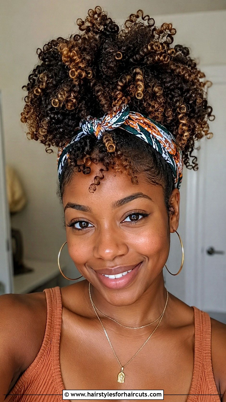 Pineapple Updo On Natural Hair - 25 winter hairstyles for black hair - 25 winter hairstyles for black hair