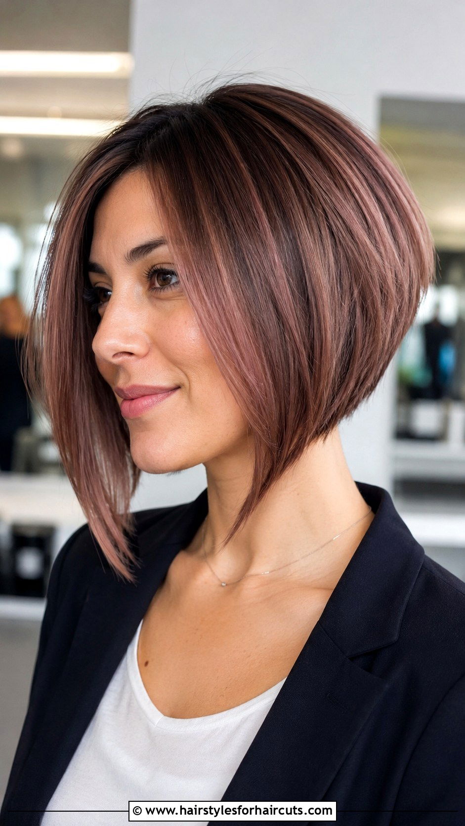 Pink Inverted Bob - 25 pink ladies hairstyles - 25 pink ladies hairstyles