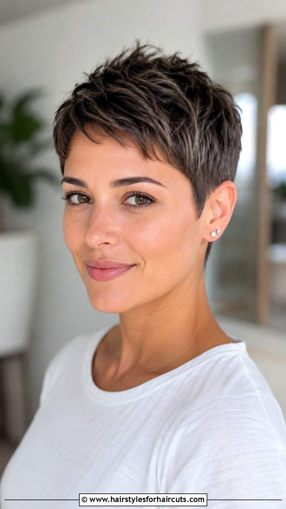 Pixie Cut - 25 ladies short haircuts - 25 ladies short haircuts