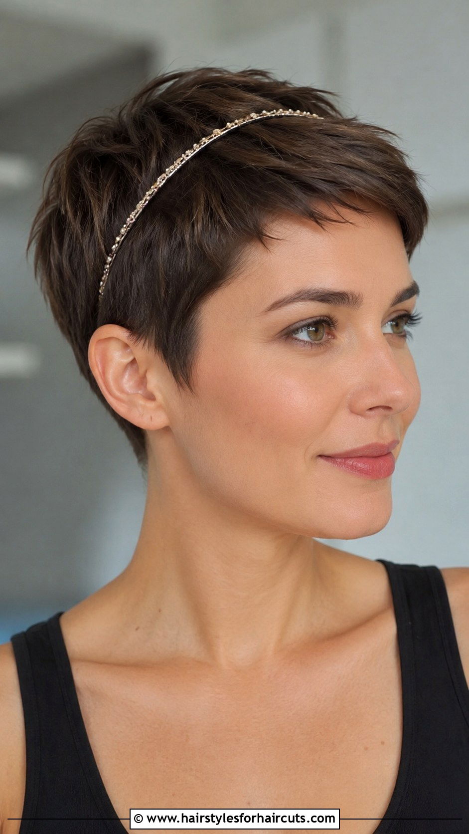 Pixie Cut Hair Headband Hairstyle - 25 hair headband hairstyles - 25 hair headband hairstyles