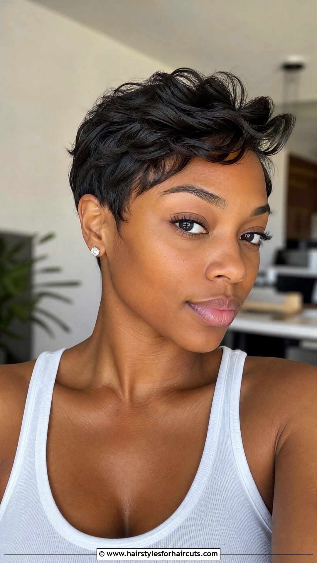 Pixie Cut With Flipped Ends - 25 flip hairstyles for black hair - 25 flip hairstyles for black hair