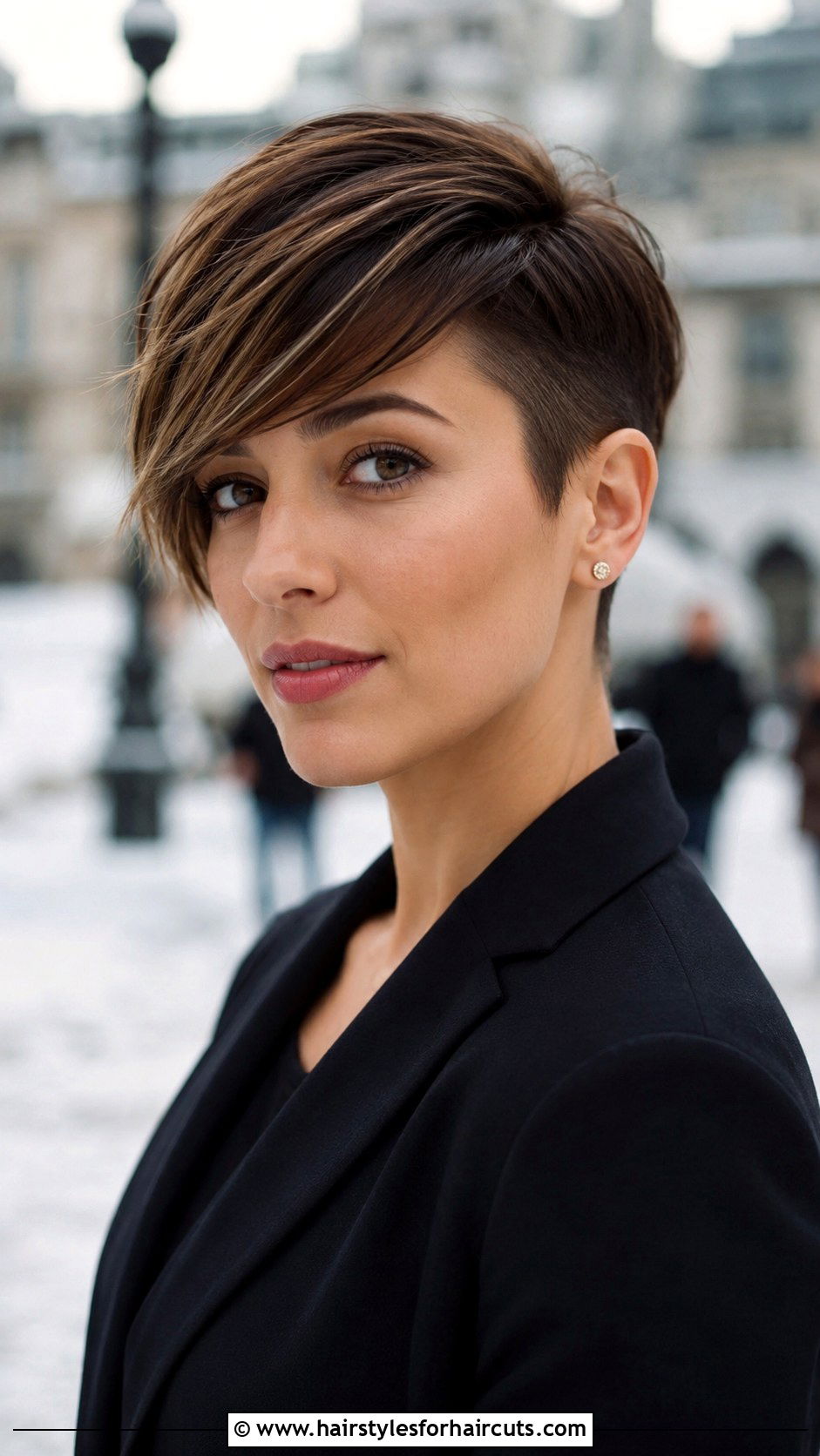 Pixie Cut With Side Bangs - 25 best haircuts in austin - 25 best haircuts in austin