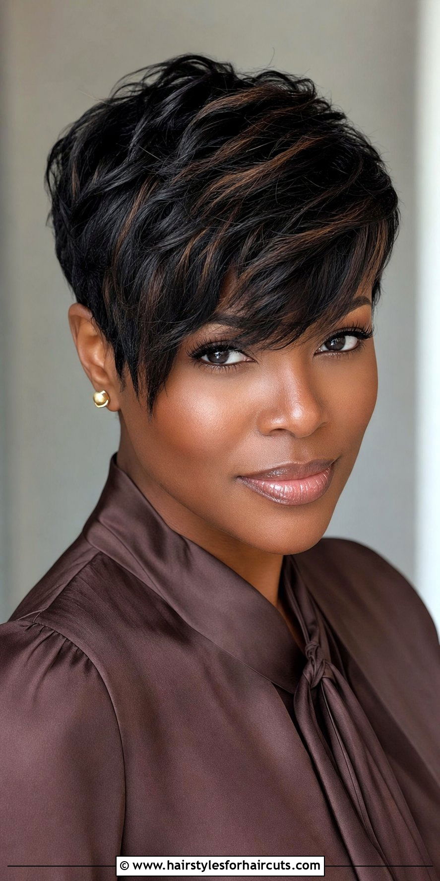 Pixie Cut With Side Swept Bangs - 25 short haircuts for black hair - 25 short haircuts for black hair