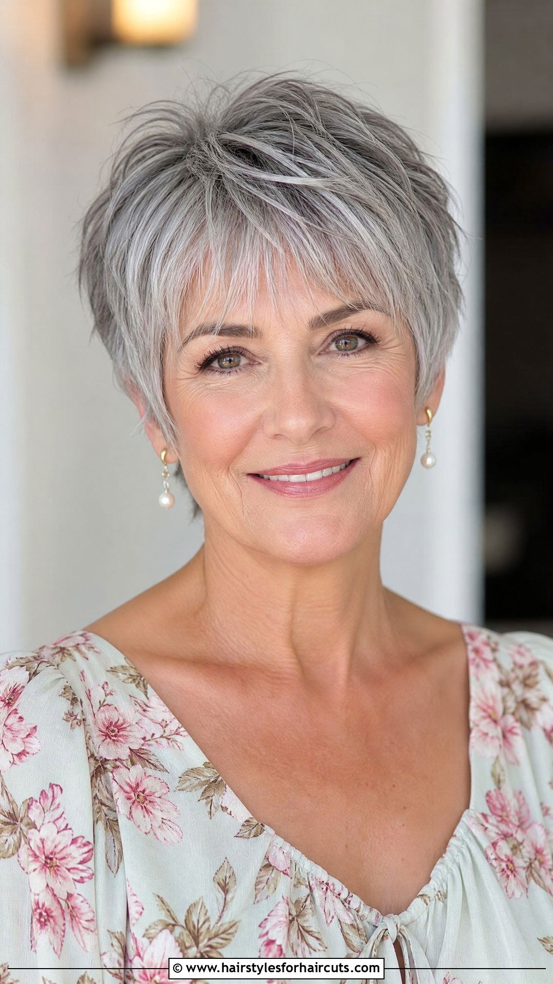 Pixie With Bangs For Gray Hair - 25 pixie haircuts for gray hair - 25 pixie haircuts for gray hair