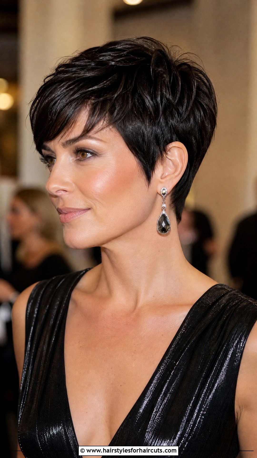 Polished Pixie Cut - 25 simple bridesmaid hairstyles for short hair - 25 simple bridesmaid hairstyles for short hair