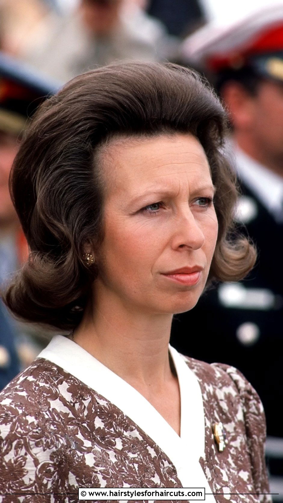 Princess Anne 70s Flipped Hair - 25 princess anne hairstyles - 25 princess anne hairstyles
