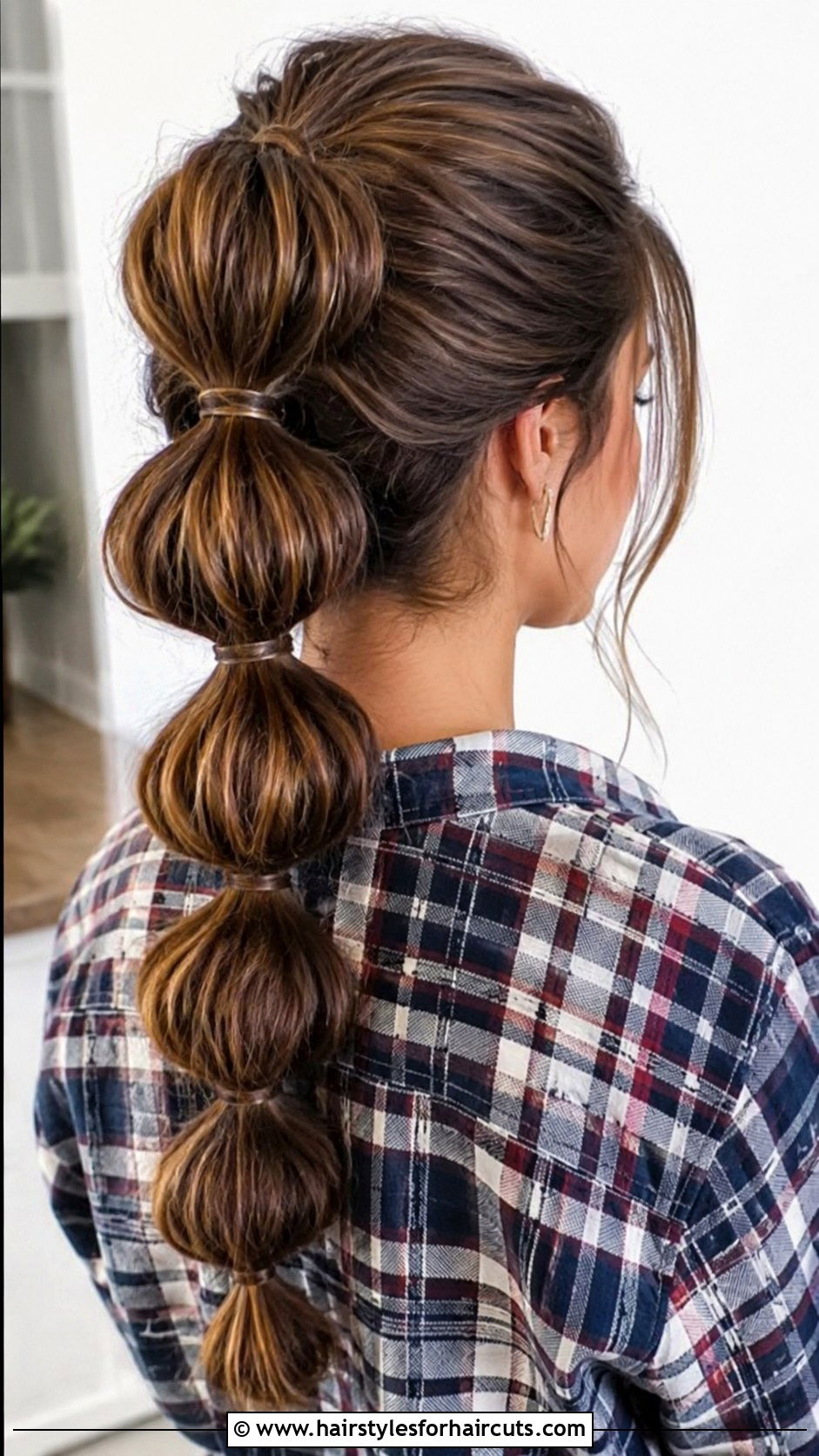 Pull Through Braid Ponytail - 25 easy hairstyles for medium hair for school - 25 easy hairstyles for medium hair for school