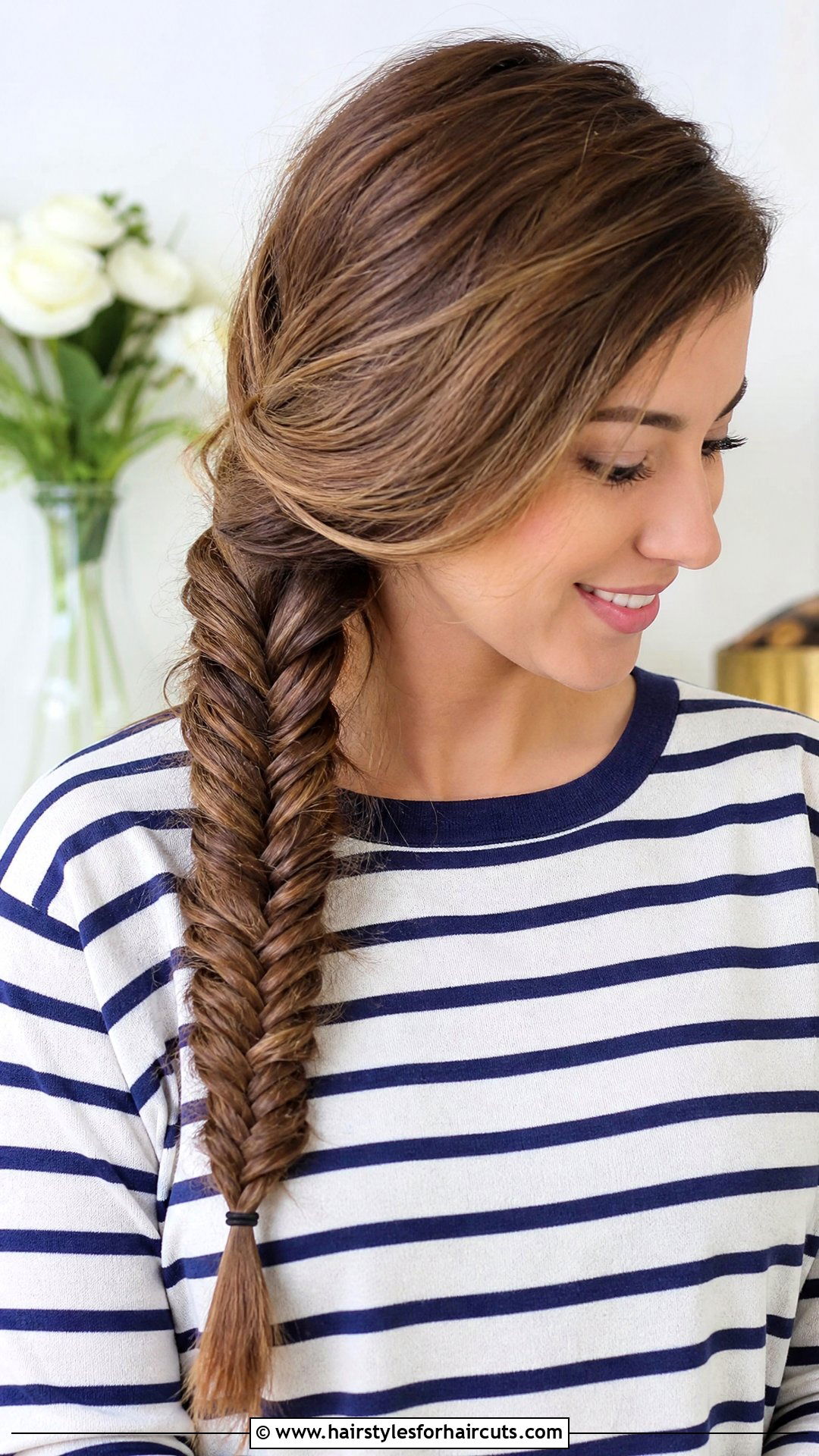 Quick Fishtail Braid For Beginners - 25 beginner hairstyles for long hair - 25 beginner hairstyles for long hair