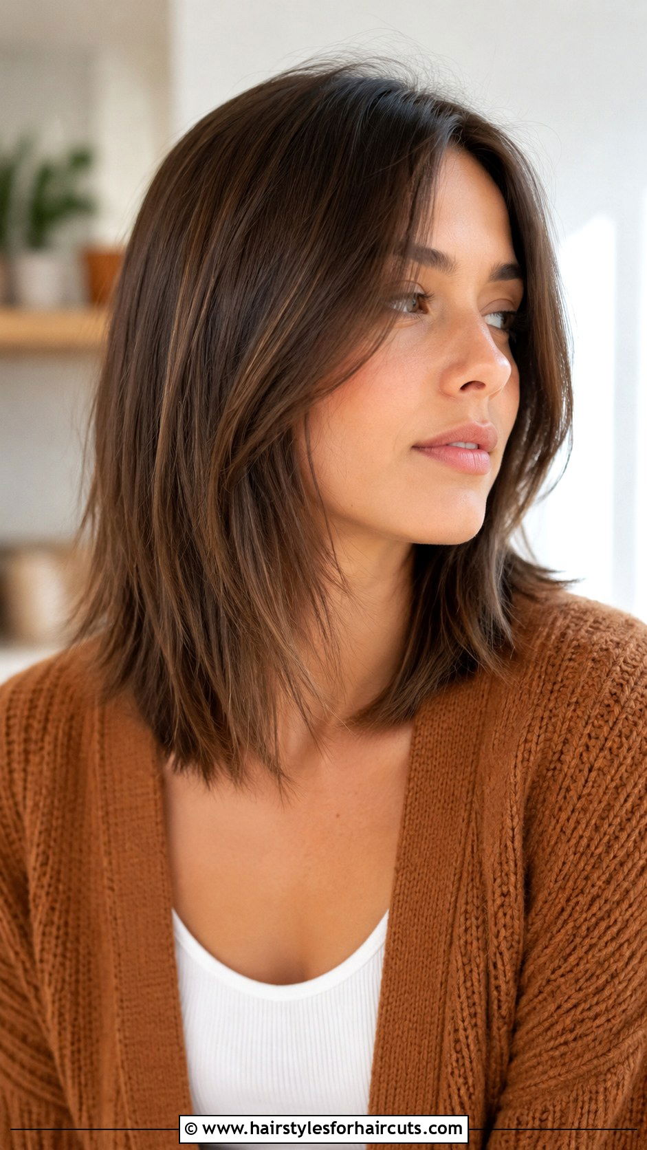 Razor Cut Lob - 25 best haircuts for straight hair oval face - 25 best haircuts for straight hair oval face
