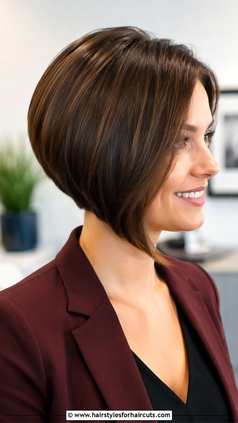 Razor Cut Lob Haircut - 25 haircuts idea - 25 haircuts idea