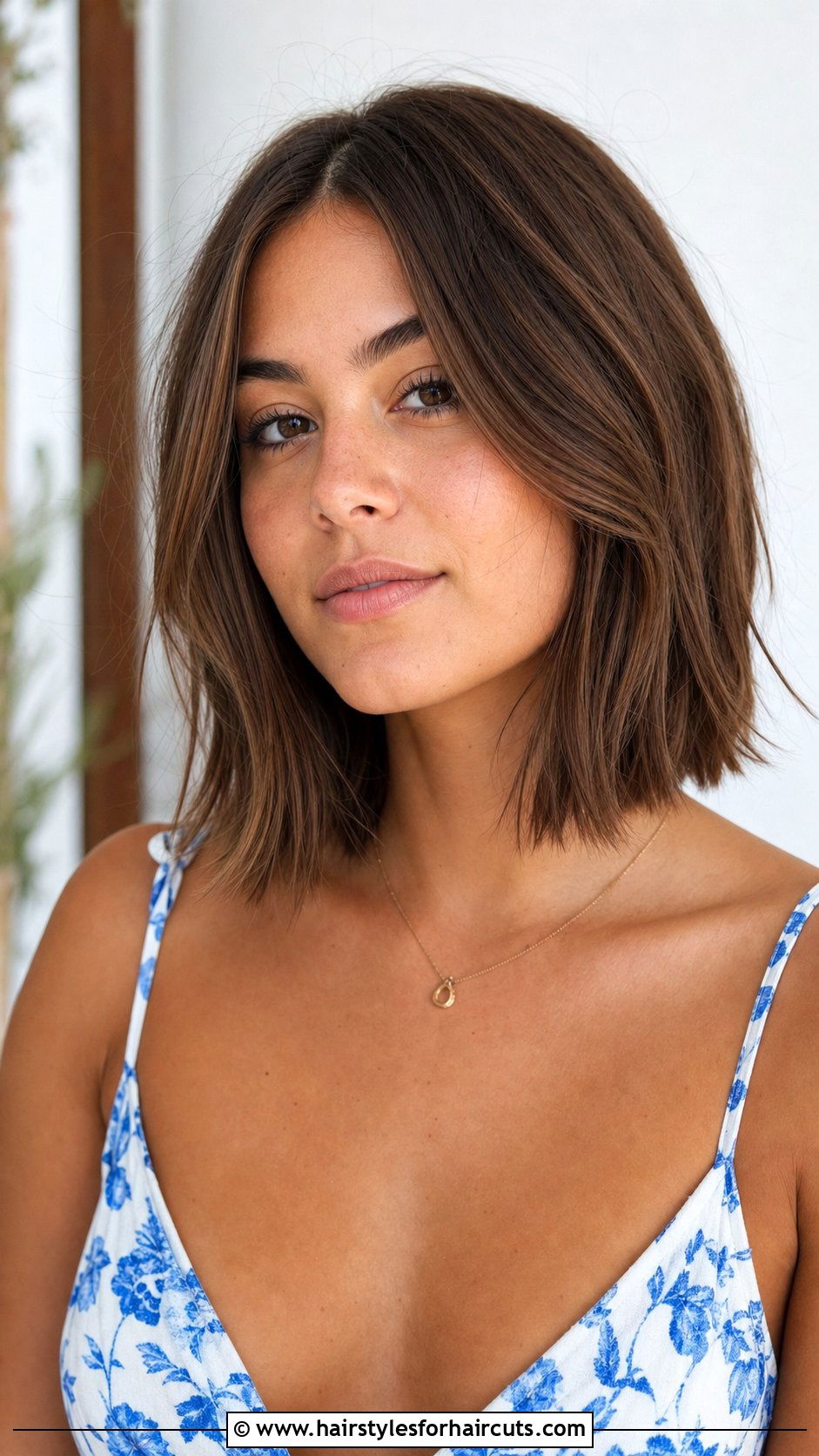 Razored Lob Haircut - 25 hairstyles for medium hair - 25 hairstyles for medium hair