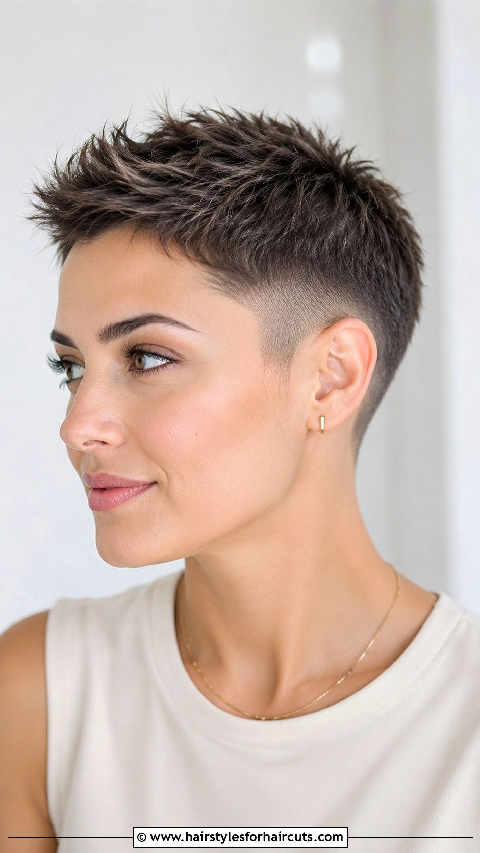 Razored Lob Haircut - 25 hairstyles for fine straight hair - 25 hairstyles for fine straight hair