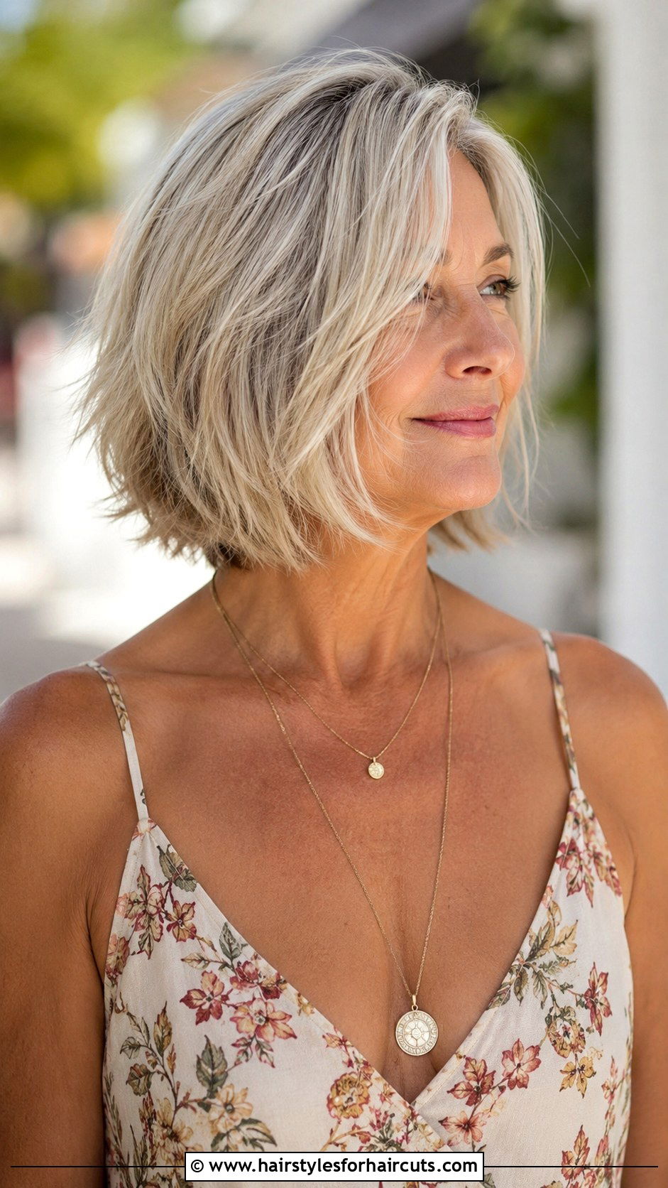 Razored Lob Haircut For Older Women - 25 haircuts for older women with thick hair - 25 haircuts for older women with thick hair