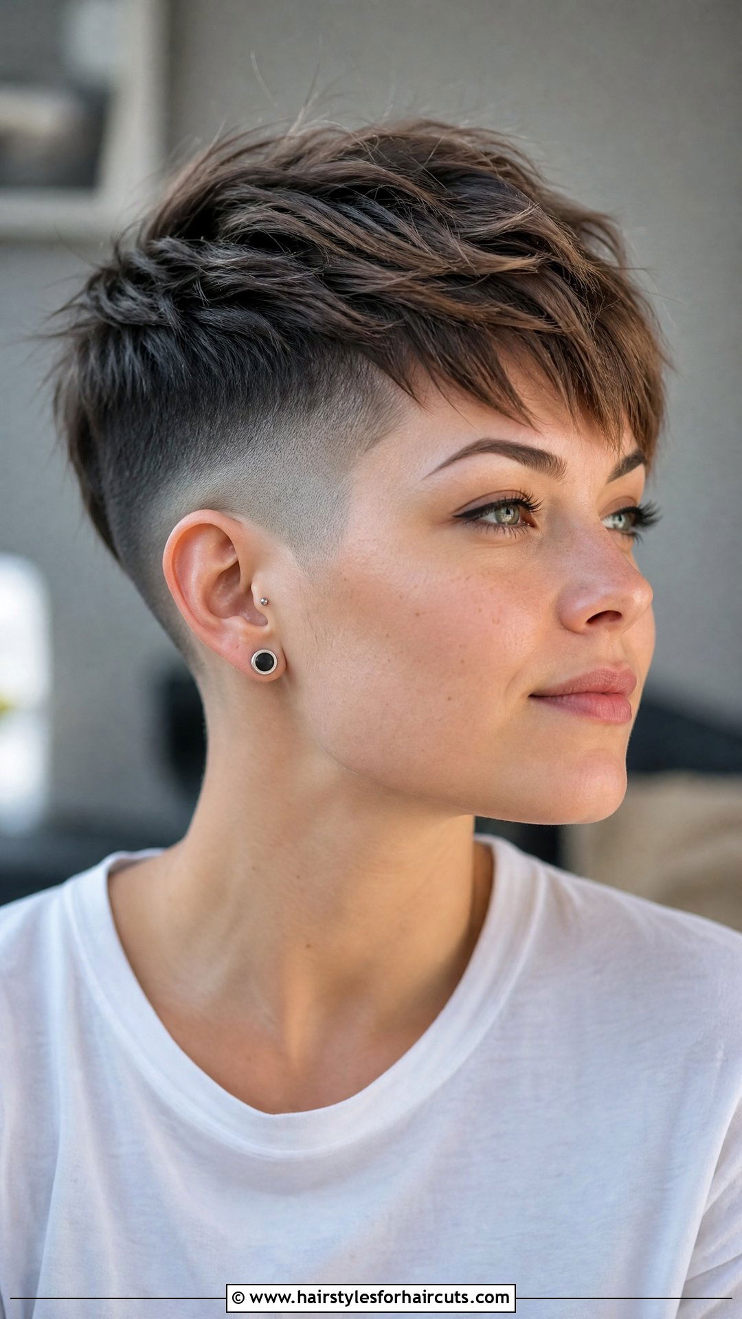 Razored Short Pixie With Deep Undercut - 25 fine hair undercut very short pixie haircuts - 25 fine hair undercut very short pixie haircuts