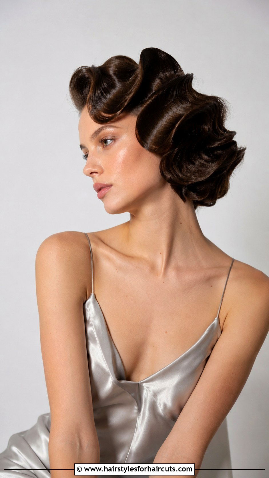 Retro Finger Wave Avant Garde Hairstyle - 25 avant garde hairstyles - 25 avant garde hairstyles