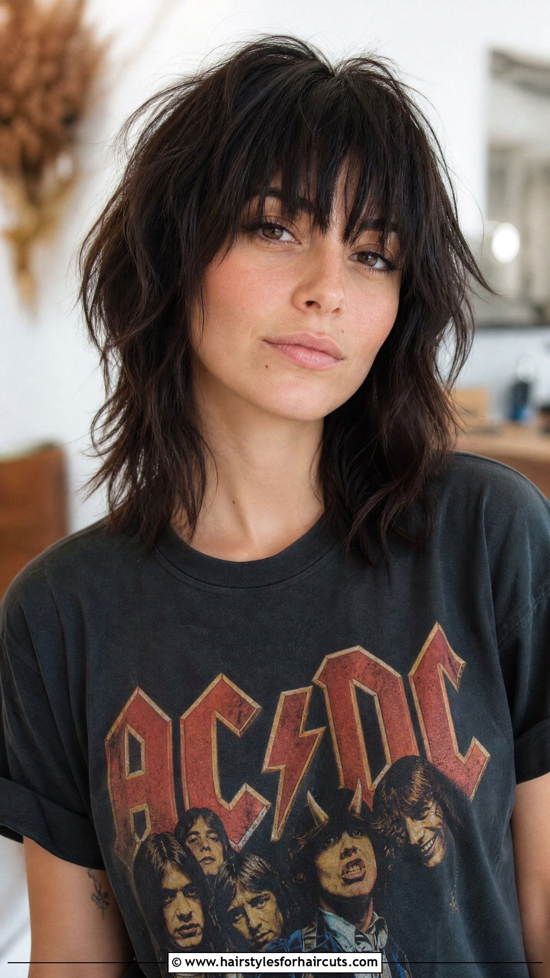 Retro Shag With Choppy Fringe - 25 wacky hairstyles - 25 wacky hairstyles