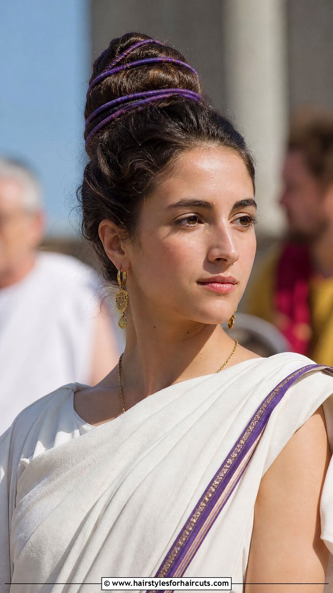 Roman Tutulus Updo - 25 rarest hairstyles - 25 rarest hairstyles