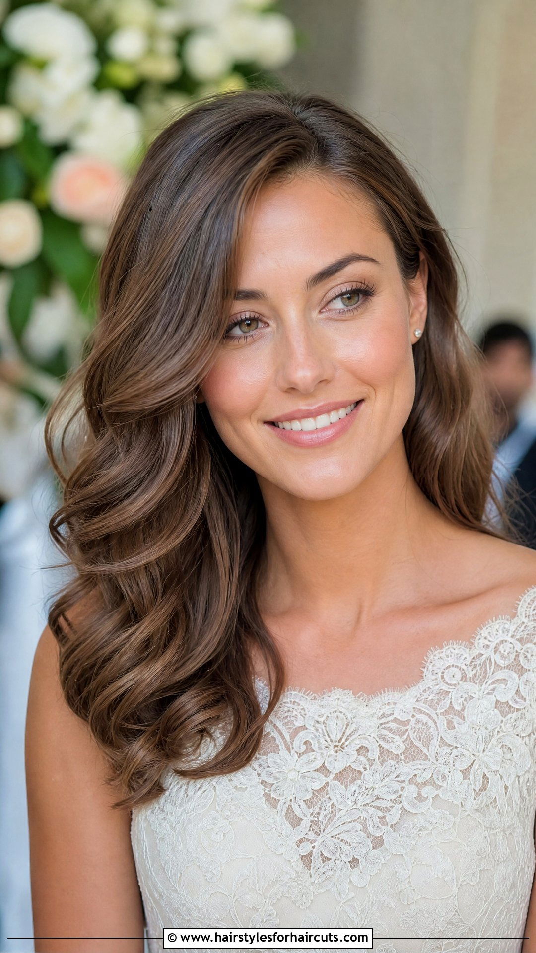 Romantic Side Swept Waves - 25 simple bridesmaid hairstyles for short hair - 25 simple bridesmaid hairstyles for short hair