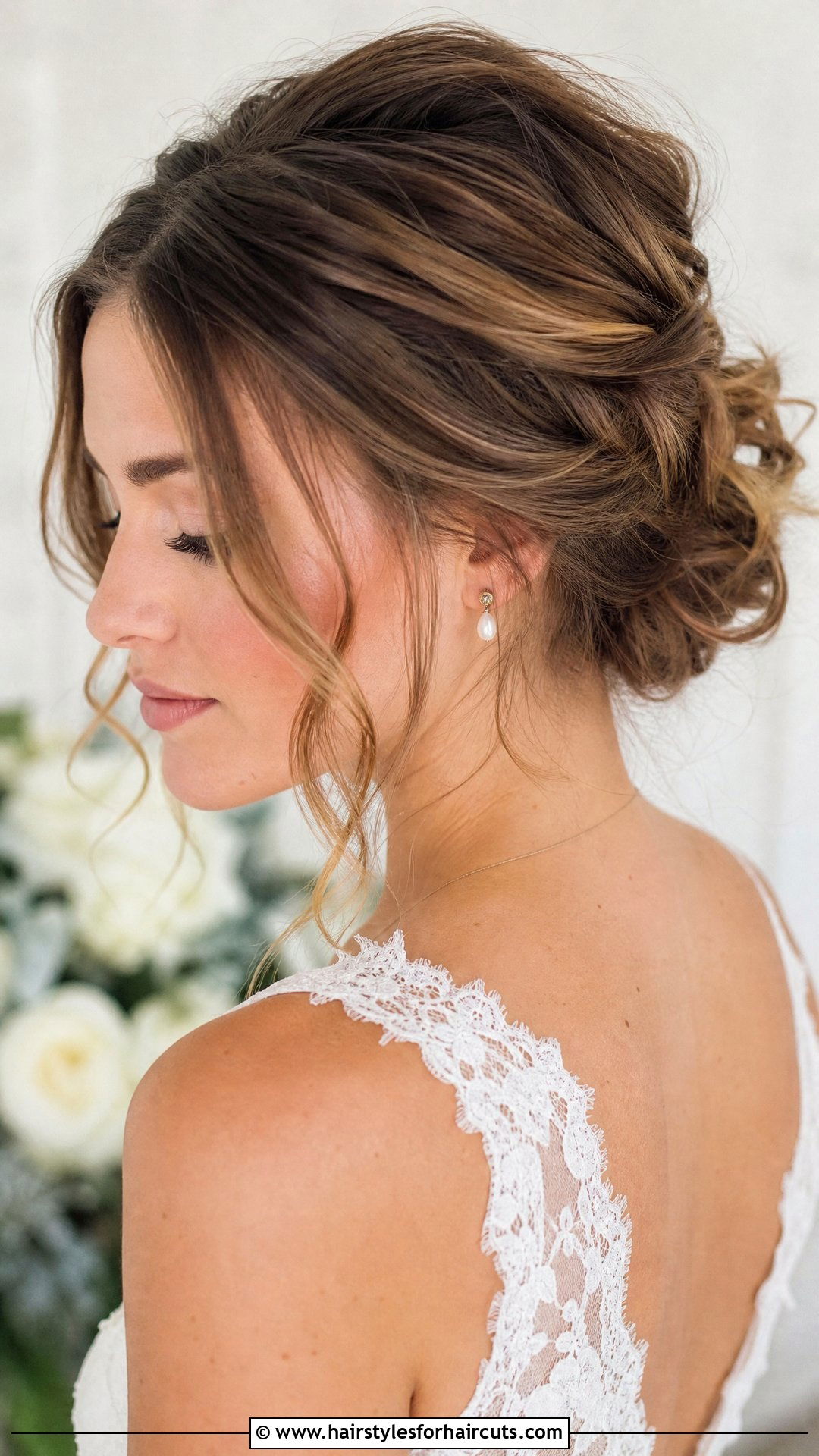 Romantic Updo For Bobbed Hair - 25 wedding hairstyles for bobbed hair - 25 wedding hairstyles for bobbed hair