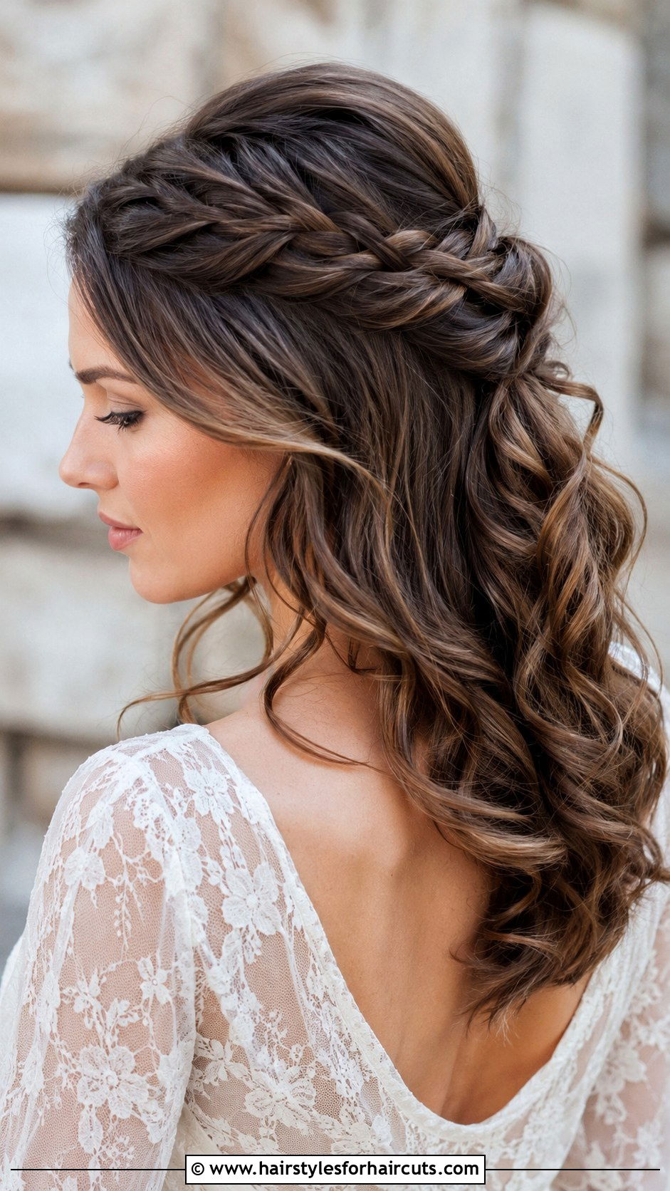 Rope Braid Half Updo - 25 cocktail hairstyles for medium hair - 25 cocktail hairstyles for medium hair