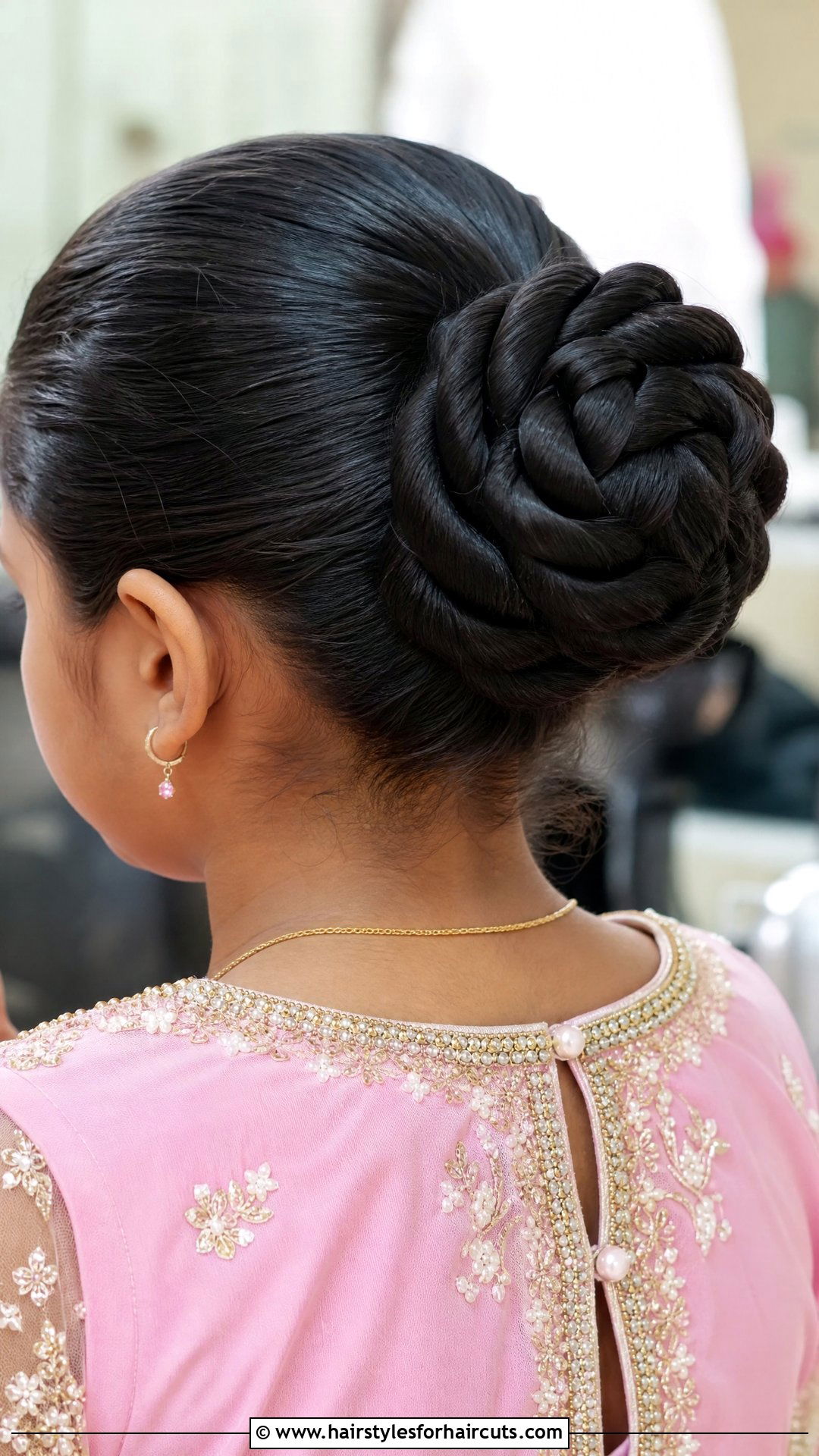 Rope Twist Bun - 25 hairstyles for 10 year old girls - 25 hairstyles for 10 year old girls