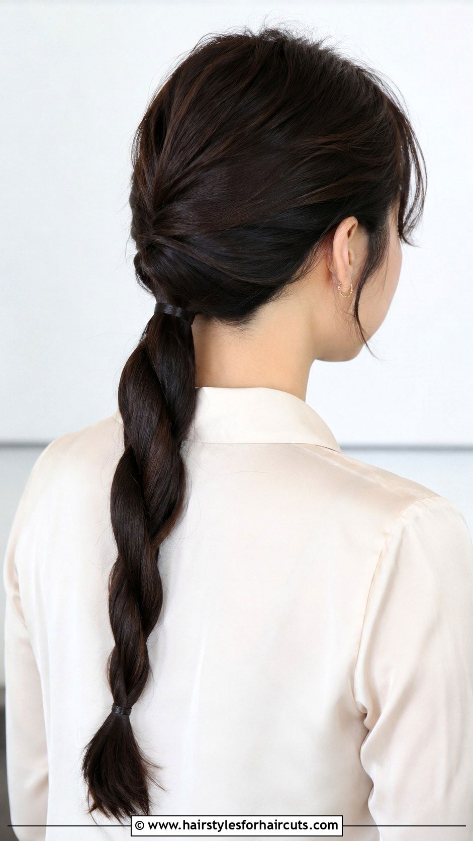 Rope Twisted Ponytail - 25 5 minute hairstyles for frizzy hair - 25 5 minute hairstyles for frizzy hair