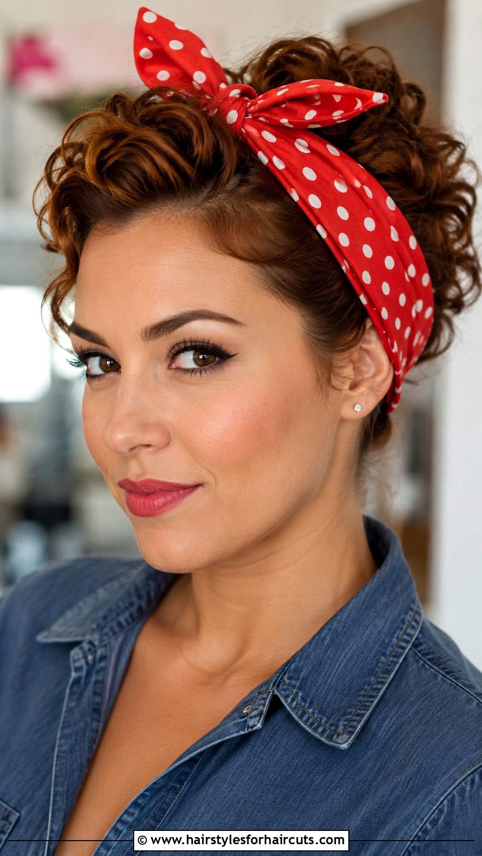 Rosie The Riveter Headscarf Hair - 25 ww2 haircuts - 25 ww2 haircuts