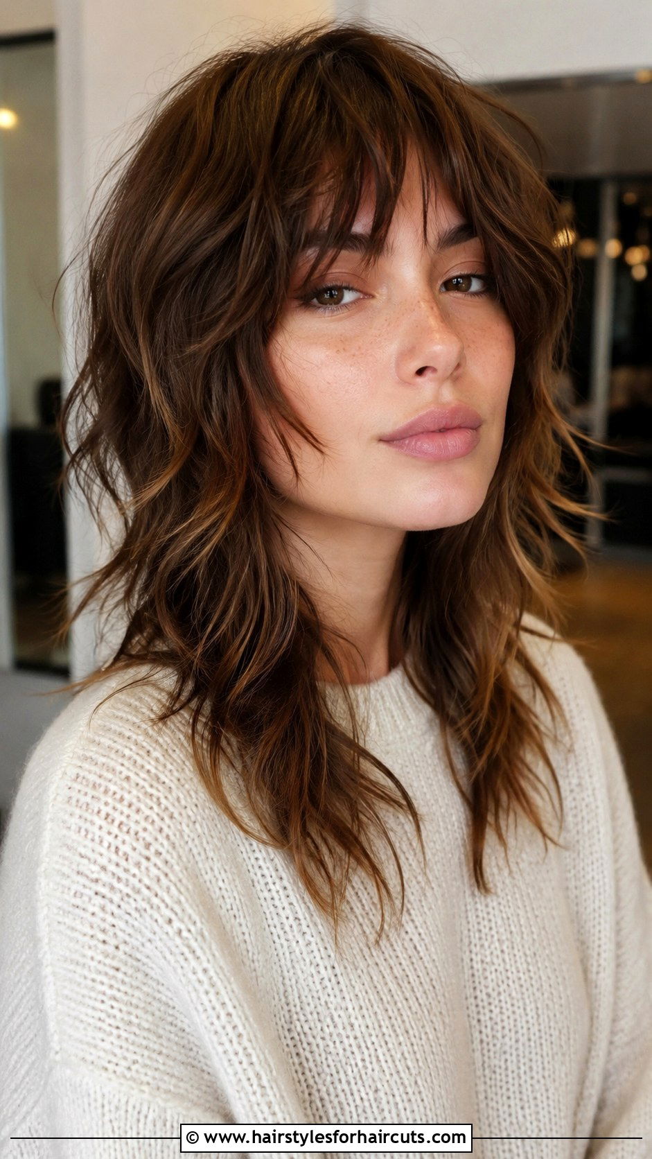 Round Face Haircut With Side Bangs - 25 womens hairstyles with bangs - 25 womens hairstyles with bangs