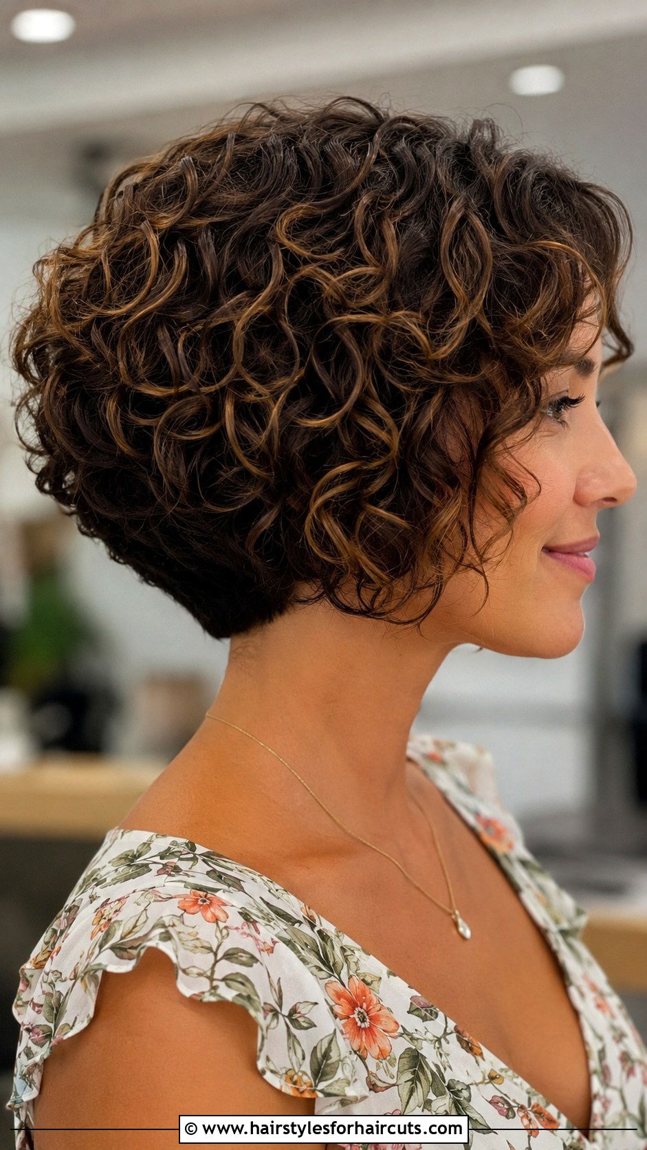Rounded Stacked Bob For Curly Hair - 25 stacked haircuts for curly hair - 25 stacked haircuts for curly hair