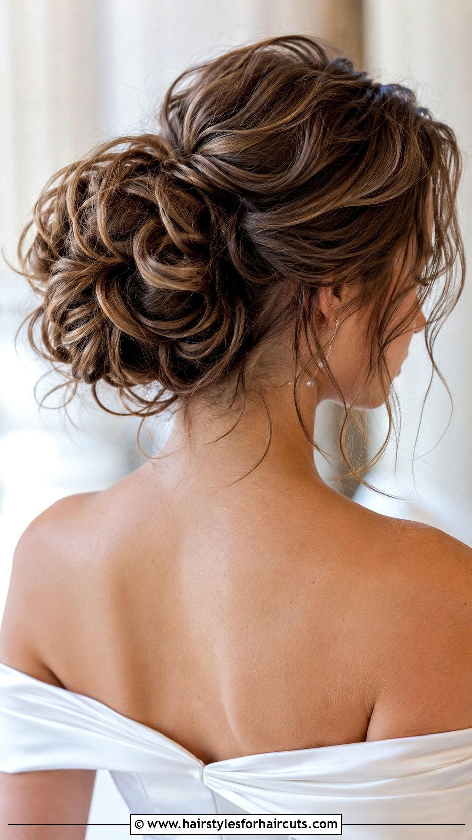 Ruffled Chignon Bun - 25 black tie hairstyles for long hair - 25 black tie hairstyles for long hair