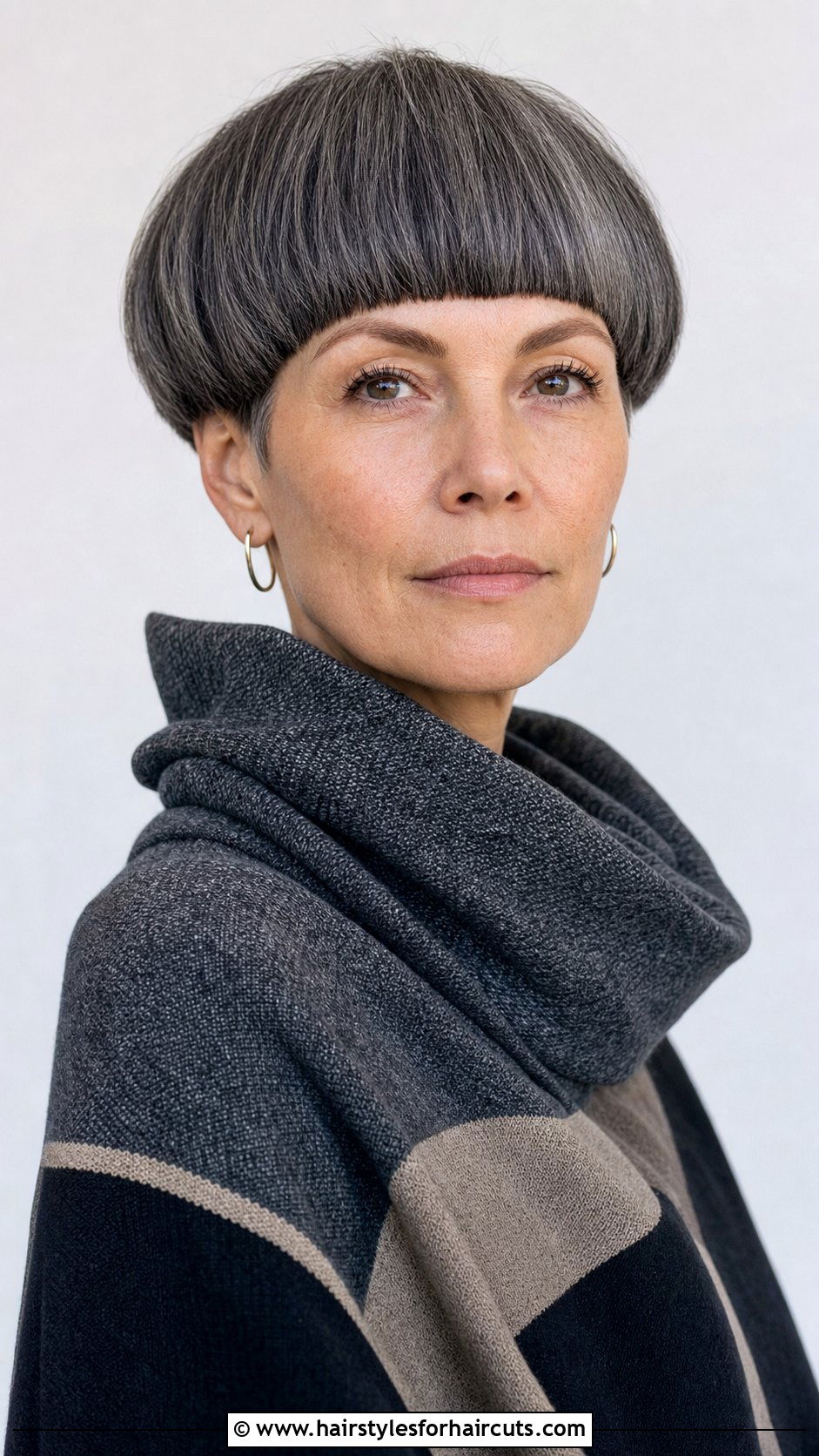 Salt And Pepper Bowl Cut - 25 short hairstyles for salt and pepper hair - 25 short hairstyles for salt and pepper hair