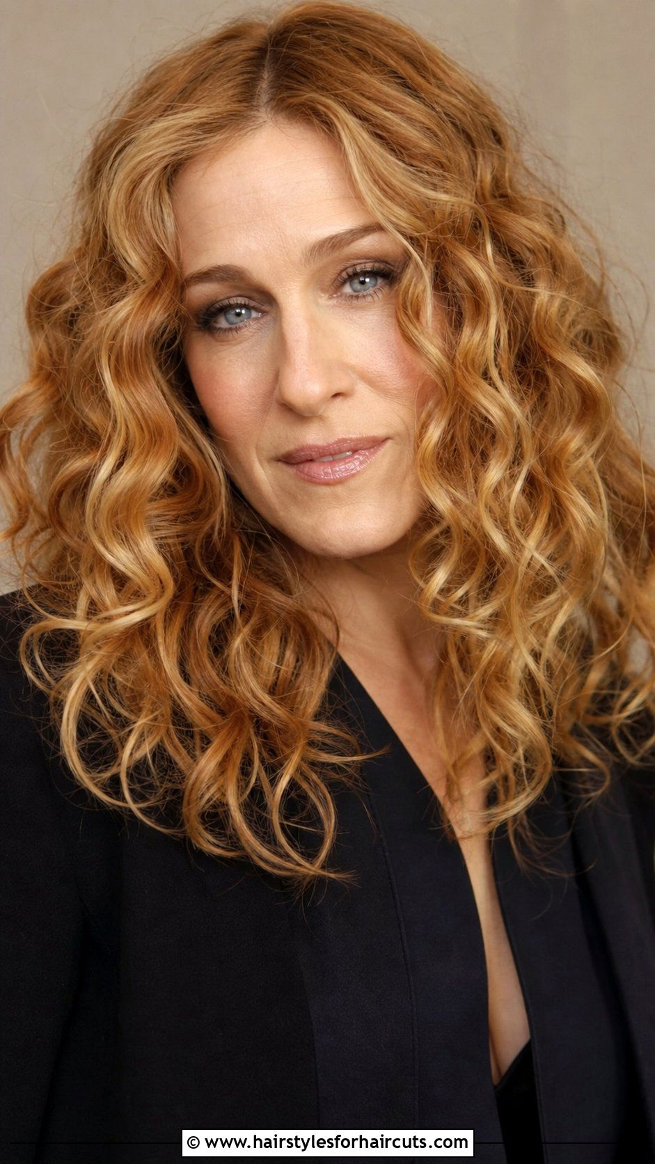 Sarah Jessica Parker Strawberry Blonde Curls - 25 sarah jessica parker hairstyles - 25 sarah jessica parker hairstyles